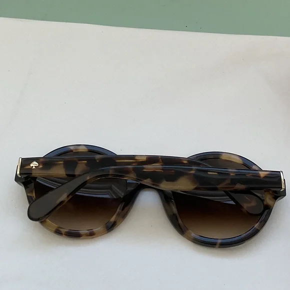 Kate Spade New York Tortoise and Black Sunglasses Duo - Picture 3 of 14